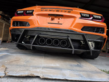 C8 Z07R rear diffuser, 2x2 V weave carbon. Z06/Eray/Stingray fitment