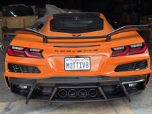 C8 Z07R rear diffuser, 2x2 V weave carbon. Z06/Eray/Stingray fitment