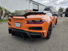C8 Z07R rear diffuser, 2x2 V weave carbon. Z06/Eray/Stingray fitment