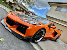 C8 Z06 Z07R side skirts, large side blade. Pre preg 2x2 carbon